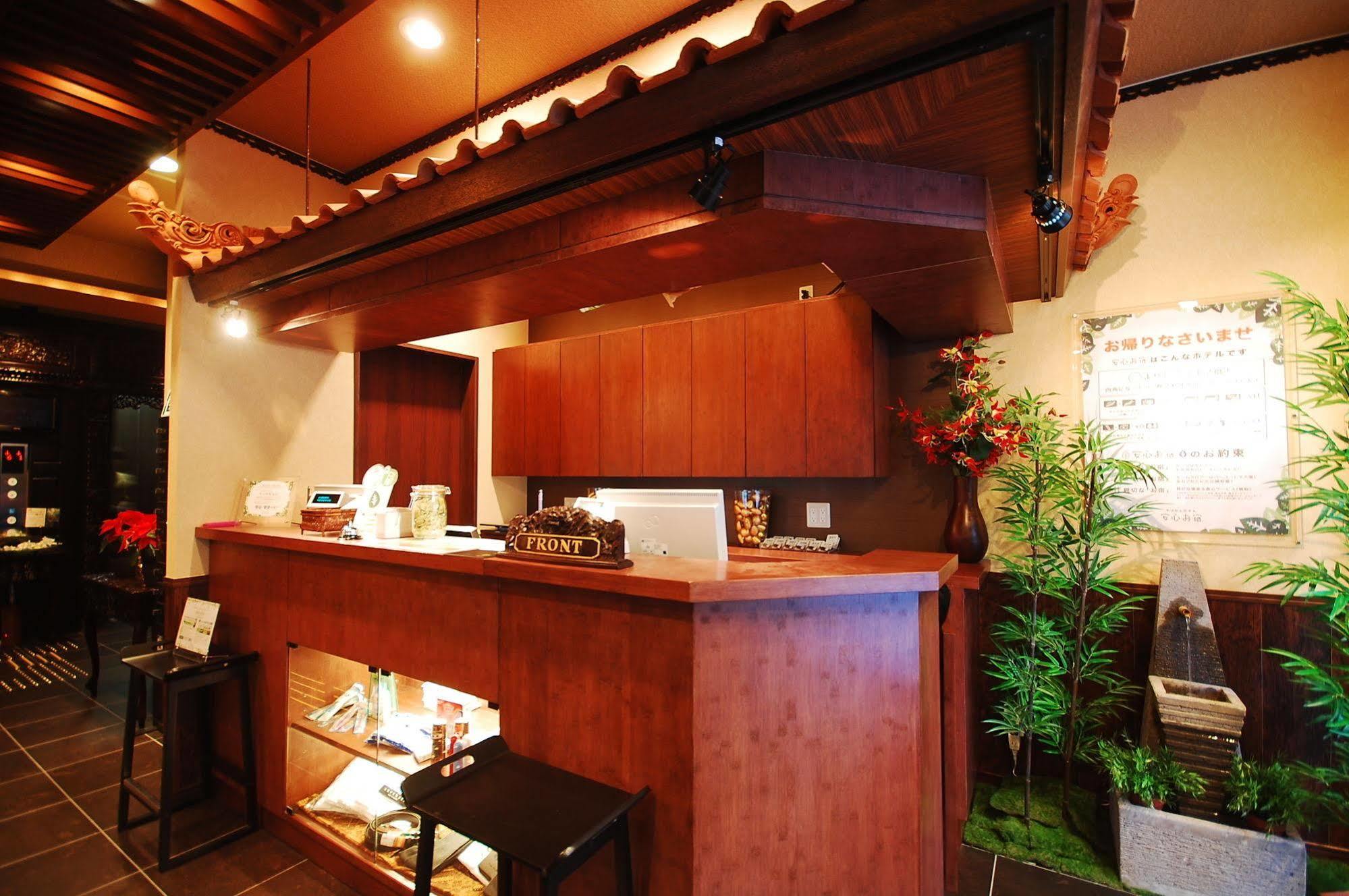 Capsule Hotel Anshin Oyado Shinbashi Tokyo Eksteriør billede