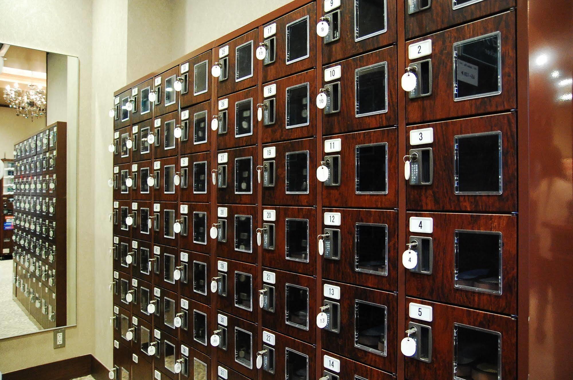 Capsule Hotel Anshin Oyado Shinbashi Tokyo Eksteriør billede